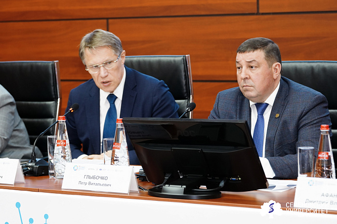 Кадры решают все: ректоры медицинских и фармацевтических вузов обсудили новые подходы в медобразовании