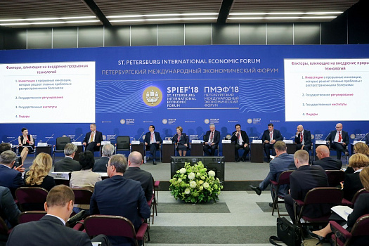 Ректор Сеченовского университета: проблему онкологии можно решить только всем миром