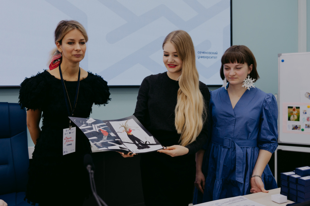 Медицина через искусство: в Сеченовском Университете прошла Школа научной коммуникации