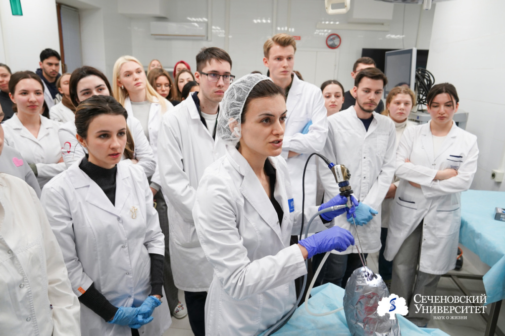  Студенческие научные кружки по оториноларингологии и хирургии провели совместное заседание 