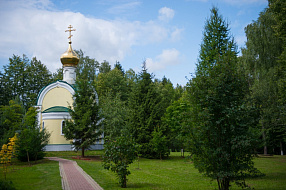 Освящение Храма Святого Луки Крымского при Медицинском центре УКБ №1 в Хмолино 