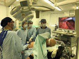 Хирурги Сеченовского университета восстановили пищеварение двум пациентам с удаленными желудками